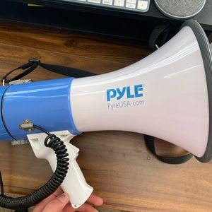 PYLE-PRO Portable Megaphone Speaker PA Bullhorn
